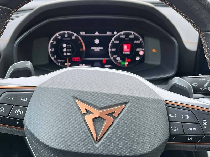 Cupra Formentor (2024) VZ 2.0 TSI DSG - fotka 16 z 20