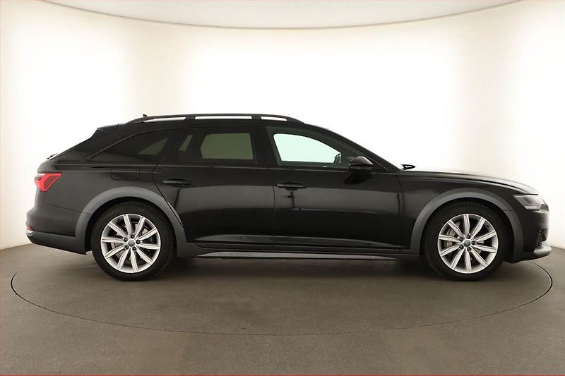 Audi A6 Allroad (2020) 50 TDI - fotka 6 z 21