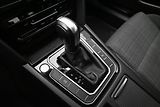 Volkswagen Passat 2,0 TDI 110 kW DSG Business Zá - náhled 23