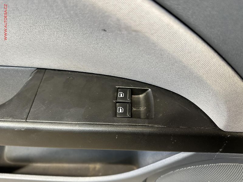 Seat Leon (2008) 1.4i, Reference - fotka 15 z 16