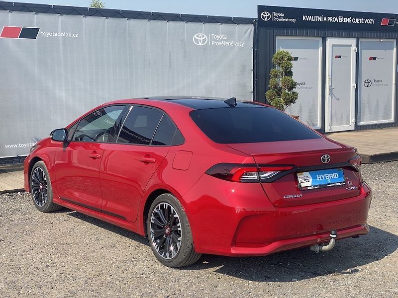 Toyota Corolla 1.8HEV, ČR, GR Sport, záruka - fotka 5 z 17