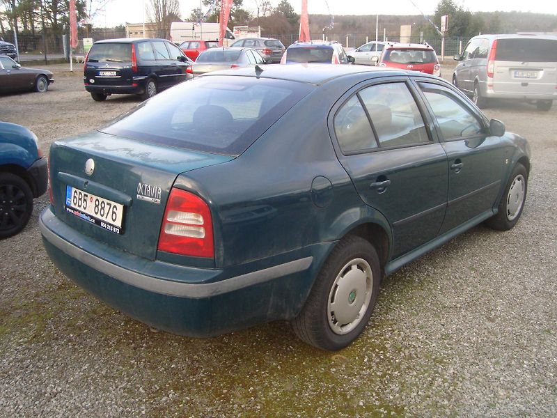 Škoda Octavia (2002) 1,9TDI - fotka 3 z 13