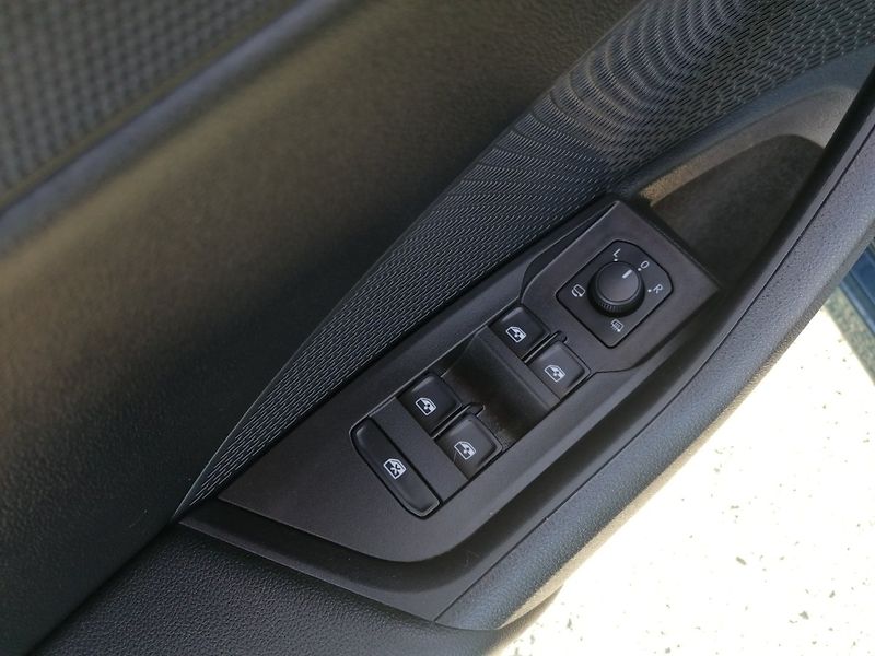 Škoda Octavia (2021) 1.4 TSi iV PHEV 150kW Plug in - fotka 28 z 39