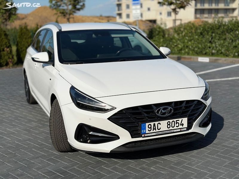 Hyundai i30 1.5 t-gdi 118 kw/automat/DPH - fotka 5 z 20