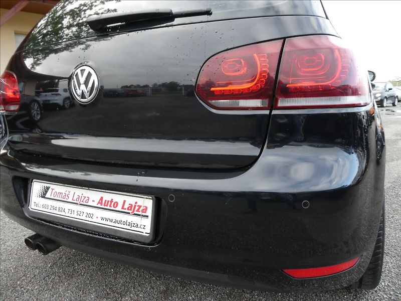 Volkswagen Golf 1,4 TSi 90kW 2xkola,po servise - fotka 10 z 47