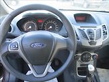 Ford Fiesta 1,3 i, klimatizace, - náhled 13
