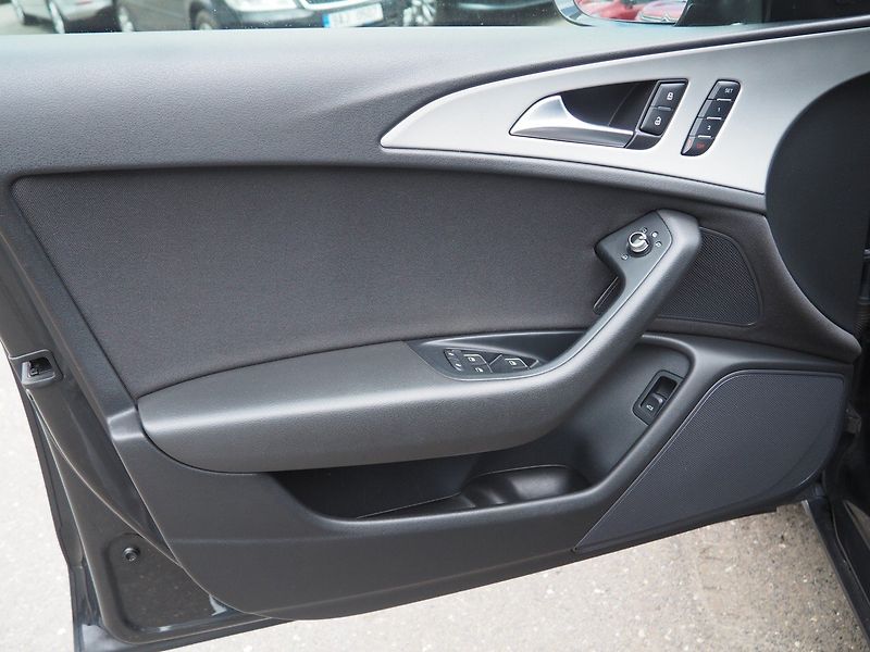 Audi A6 (2013) Avant 3.0 TDI, 150 kW - fotka 11 z 41