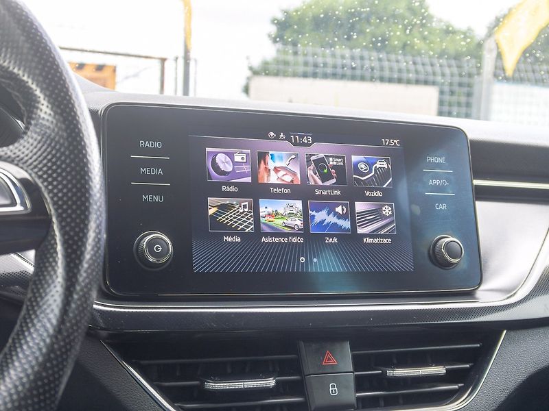 Škoda Scala (2019) ČR 1.6TDI DSG – ČERNÝ STROP - fotka 24 z 46