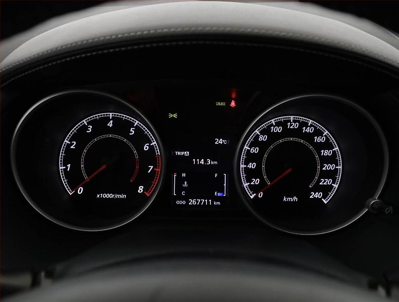 Mitsubishi Outlander (2010) 2.0, po STK, Tažné, rezervace - fotka 9 z 13