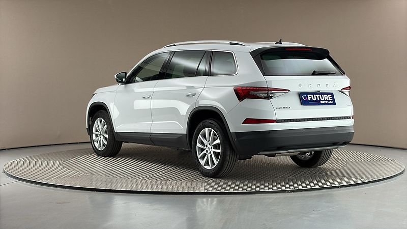 Škoda Kodiaq 2.0 TDI DSG 4x4 Style - fotka 2 z 30