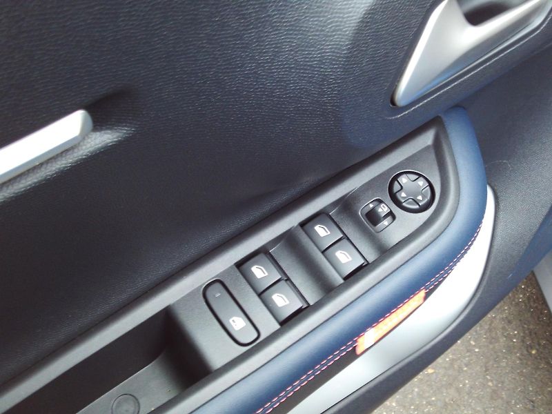 Citroën C3 (2026) COLLECTION Turbo 100k Manual - fotka 13 z 15