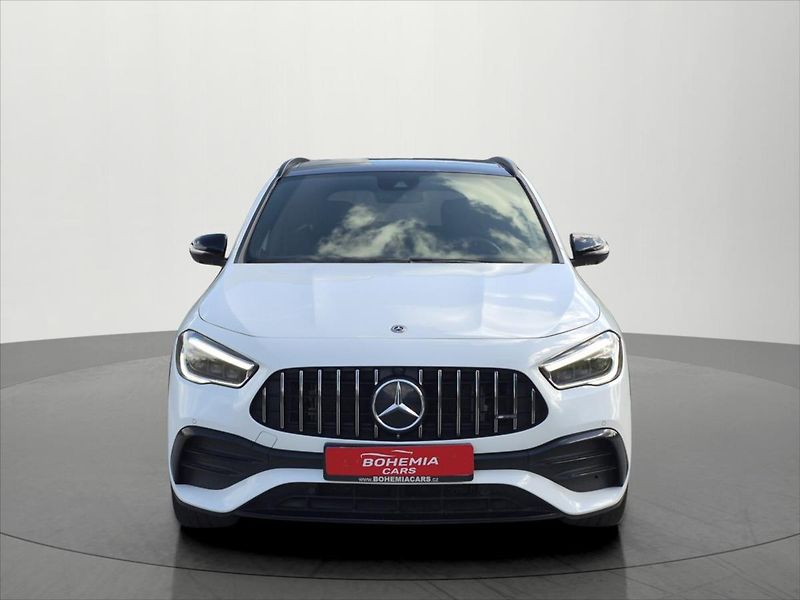 Mercedes-Benz GLA 2,0 225 Kw 35AMG 4MATIC ČR - fotka 2 z 24