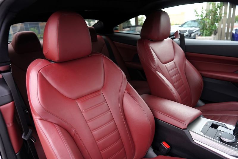 BMW Řada 4 M440i xDrive/Mpaket/375 PS/Las - fotka 31 z 46