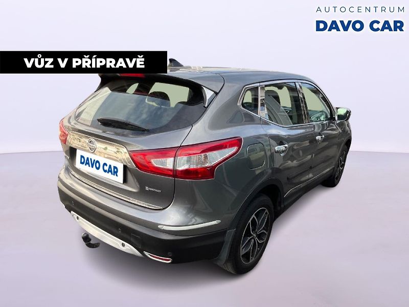Nissan Qashqai 1,2 DIG-T 95KW CZ Acenta - fotka 5 z 12