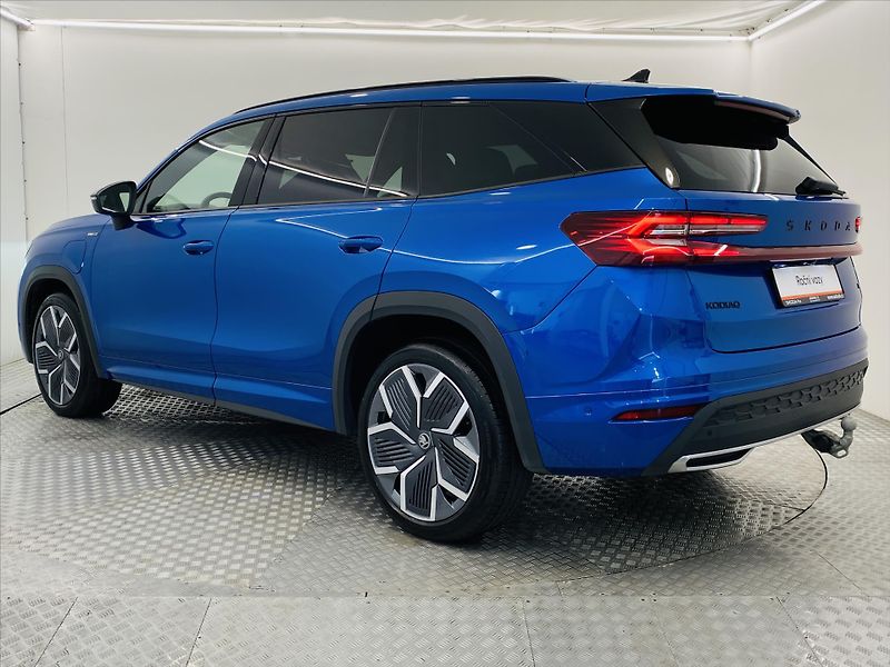 Škoda Kodiaq 1,5 TSI 150kW iV SportLine - fotka 24 z 26