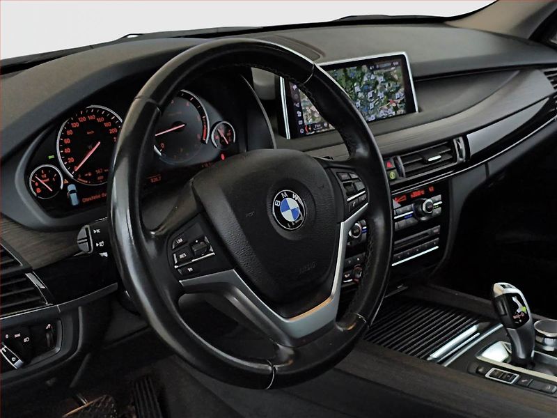 BMW X5 (2018) xDrive30d, 4X4, Automat - fotka 20 z 20