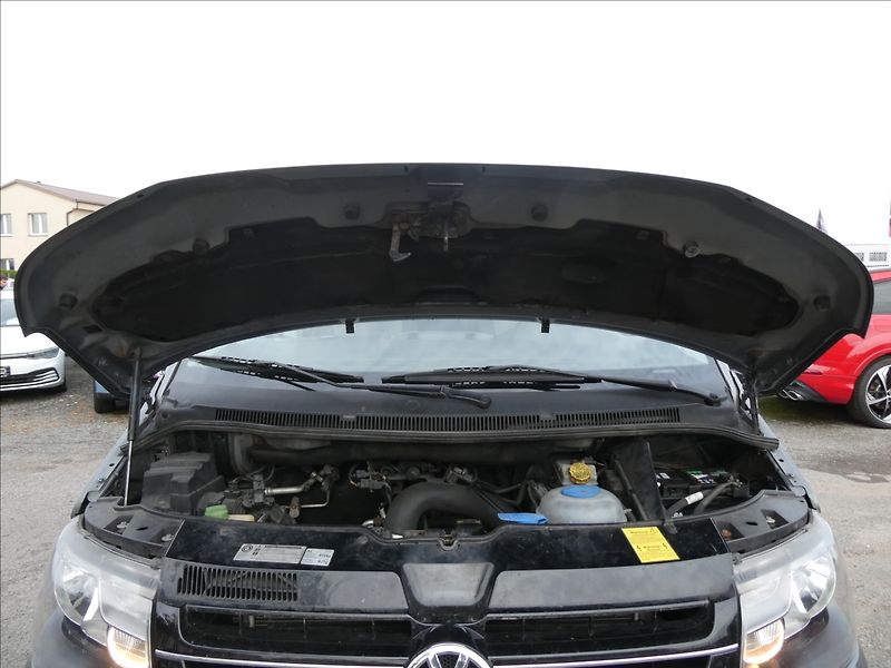 Volkswagen Multivan 2,0 TDi103kW 4x4 serviska,závě - fotka 32 z 37