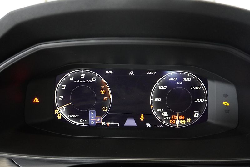 Cupra Formentor VZ 2.0 TSI 228kW 4x4 DSG - fotka 19 z 27