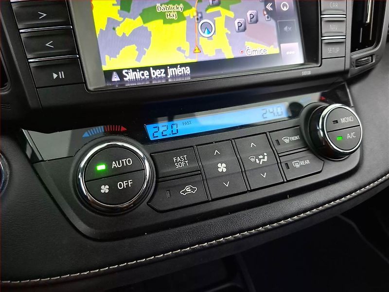 Toyota RAV4 (2016) 2.5 Hybrid, Automat - fotka 17 z 22
