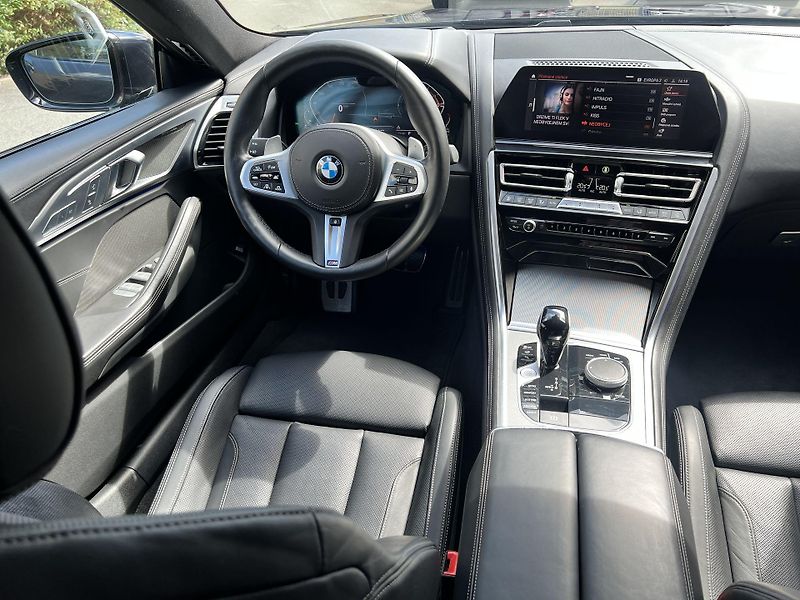 BMW Řada 8 840d xDrive GC M-Sport Laser - fotka 17 z 42