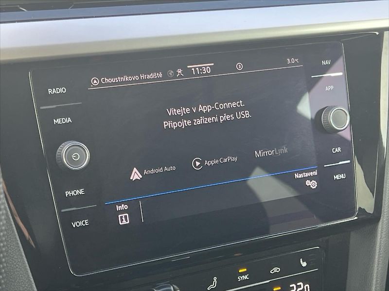 Volkswagen Arteon Shooting Brake 2,0 TDi 110kW 7DSG R-Line - fotka 23 z 28