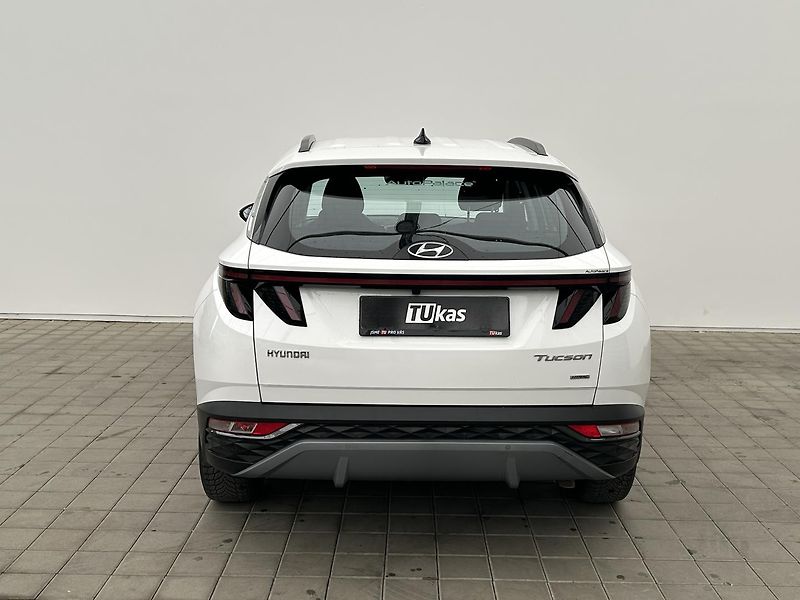 Hyundai Tucson 1.6 T-GDI 4x4 SMART - fotka 4 z 26