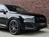 Audi Q7 (2022) 60 TFSIe Quattro Competition - náhled 15