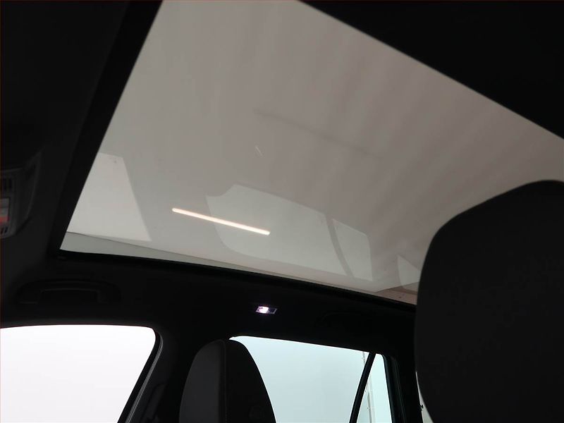 Škoda Kamiq (2019) Style 1.6 TDI, Serv.kniha - fotka 25 z 27