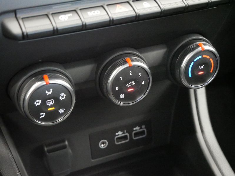 Renault Captur - fotka 24 z 28