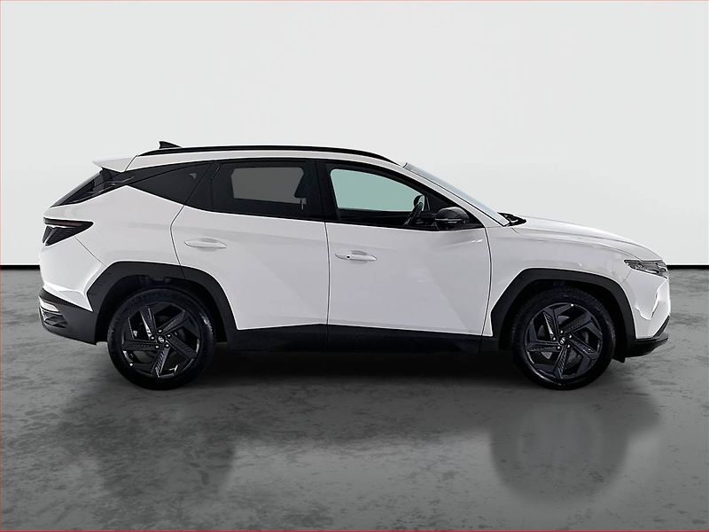 Hyundai Tucson (2023) 1.6 T-GDI - fotka 6 z 19