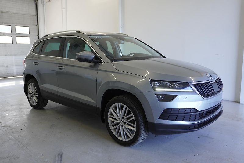 Škoda Karoq 1,5 TSI STYLE AUT. - fotka 3 z 27