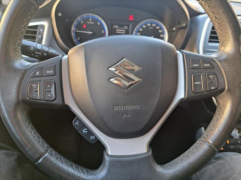 Suzuki SX4 S-Cross 1,6 DDiS - fotka 30 z 58