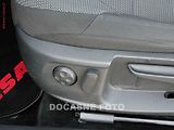 Volkswagen Passat (2014) 2.0 TDi, Navi, xenon - náhled 13