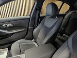 BMW Řada 3 320 i xDrive - náhled 23
