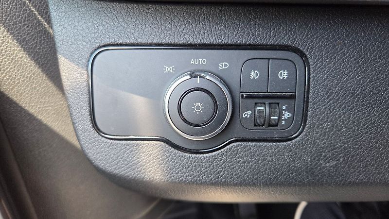 Mercedes-Benz Sprinter 315 CDI/L kamera 360° - fotka 16 z 20