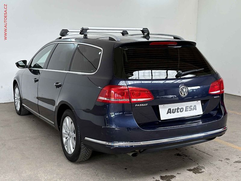 Volkswagen Passat (2014) 1.6 TDI, autoAC, temp - fotka 6 z 18
