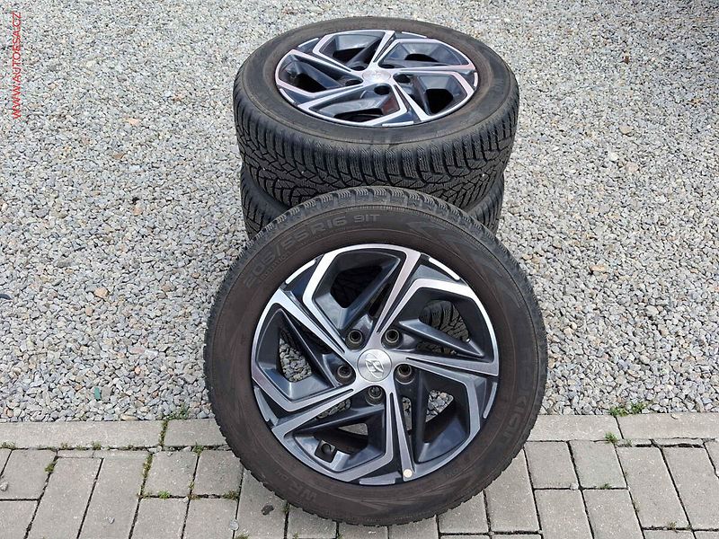 Hyundai i30 (2020) 1.5 T-GDi, 1.maj,ČR, AC, TZ - fotka 23 z 24