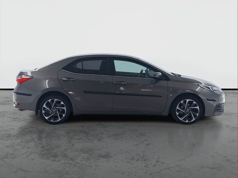 Toyota Corolla (2017) Style 1.6 Valvematic, Automat - fotka 6 z 19