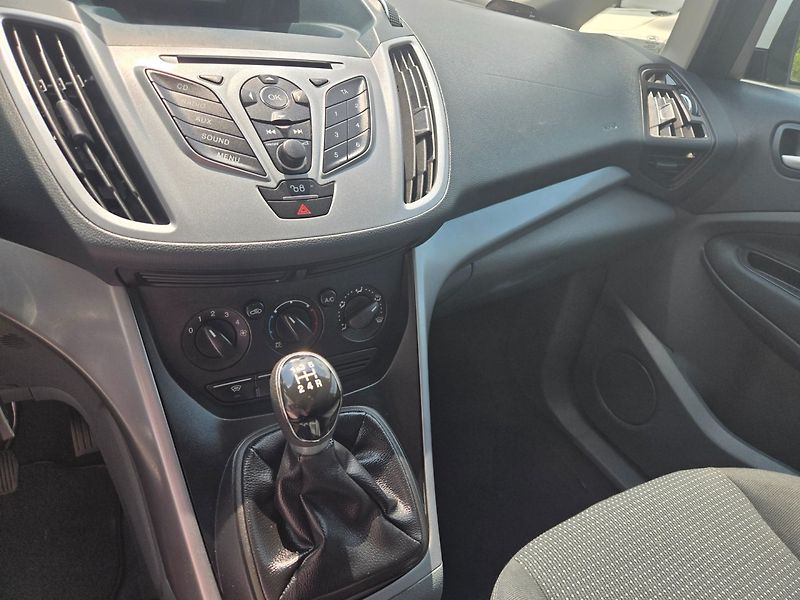 Ford C-MAX (2012) 1.6 i Serviska - fotka 11 z 22
