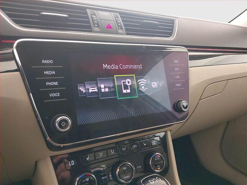 Škoda Superb (2018) Laurin&Klement 2.0 TDI, 4X4 - fotka 12 z 32