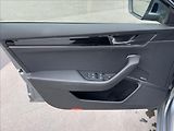 Škoda Superb 2,0 TDI DSG L&K TAŽNÉ+ACC+LED - náhled 15
