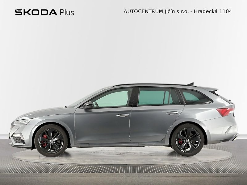 Škoda Octavia (2023) Combi 2.0TSI 180kW RS - fotka 3 z 34