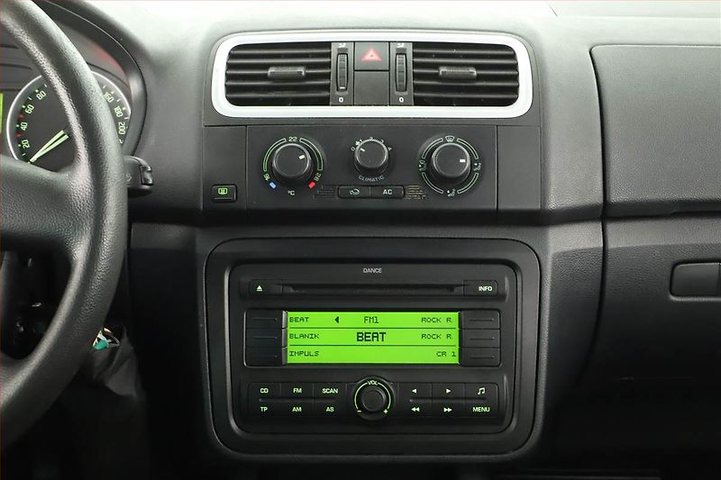 Škoda Roomster (2009) Style 1.6 16V, Serv.kniha - fotka 9 z 12