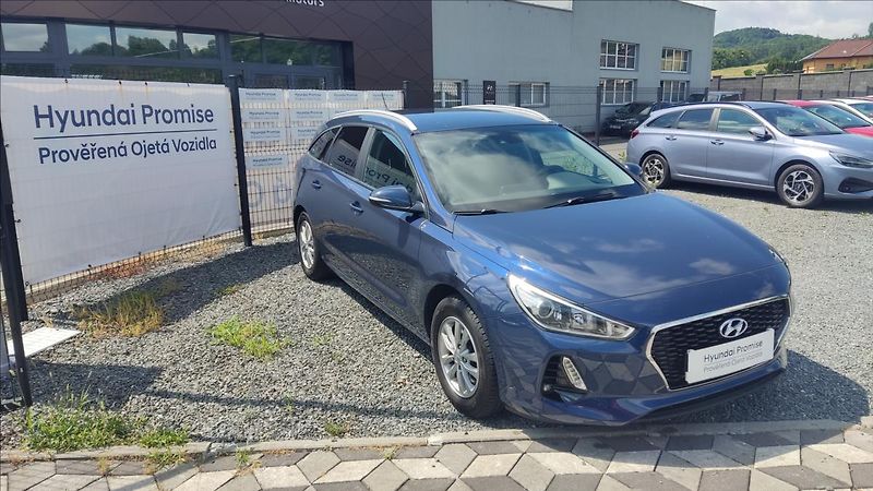 Hyundai i30 1,0 T-GDI TRIKOLOR COMFORT - fotografie inzerátu