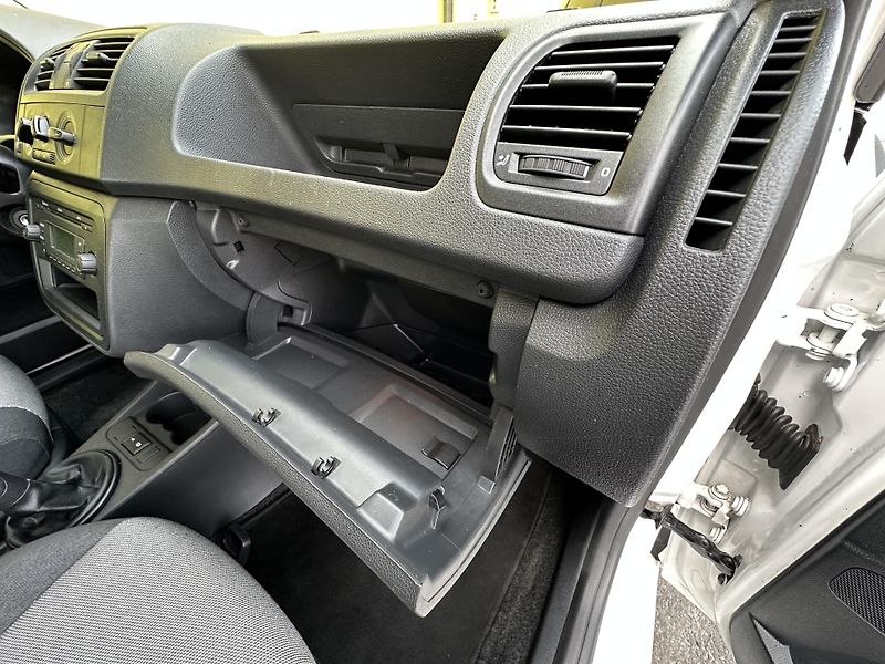 Škoda Fabia (2011) 1.2TSI/63kW 1.Maj. *KLIMA  - fotka 13 z 30