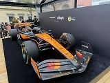 Vůz stáje McLaren obdivují fanoušci Formule 1 na brněnském Zelném trhu od soboty. Podívat se na něj mohou do úterý 27. května.