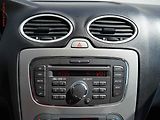 Ford Focus (2011) 1.6 TDCi, ČR, AC, park.asist - náhled 13