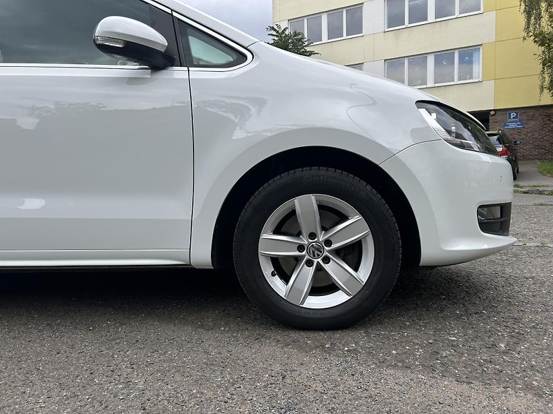 Volkswagen Sharan (2016) 1,4TSi 110 Comfortline 7 míst  - fotka 19 z 58