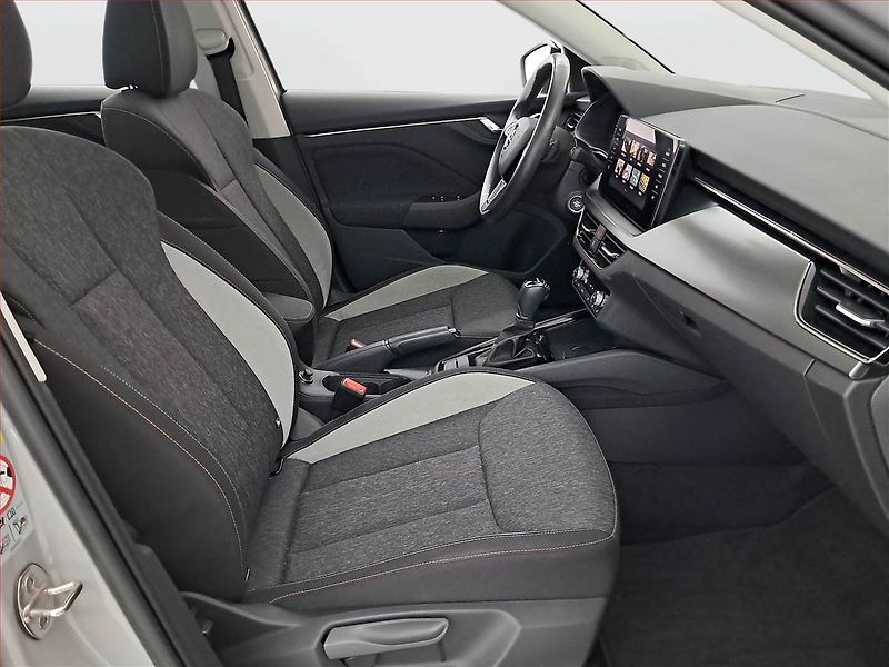 Škoda Scala (2019) Style 1.5 TSI - fotka 9 z 24