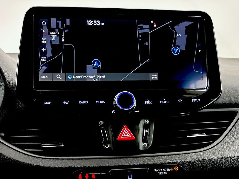 Hyundai i30 Kombi 1,5 T-GDI MHEV - fotka 24 z 26